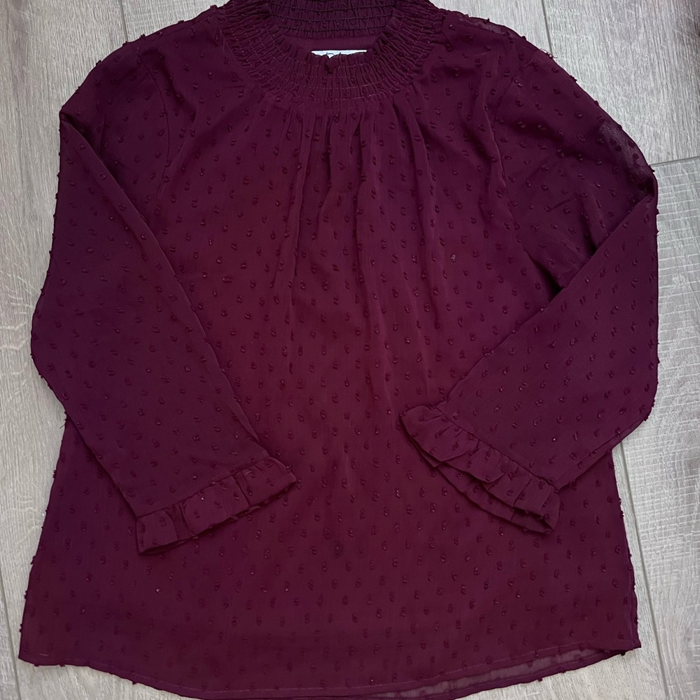 Women's Burgundy Top
